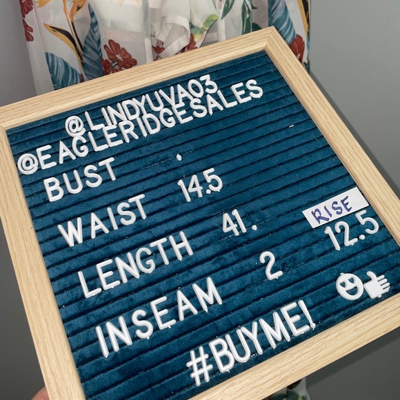 NWOT Guess Uri Tropical Floral Walk-through Shorts & Train Size Small - Picture 8 of 8